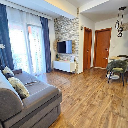 Amari Apartman Stari Grad Szoba fotó