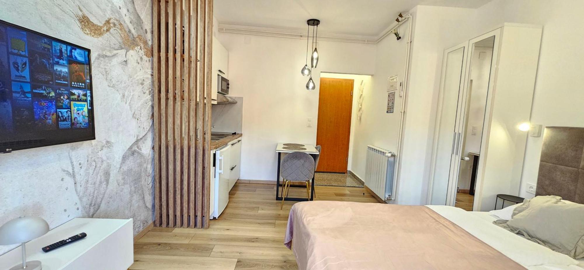Amari Apartman Stari Grad Kültér fotó