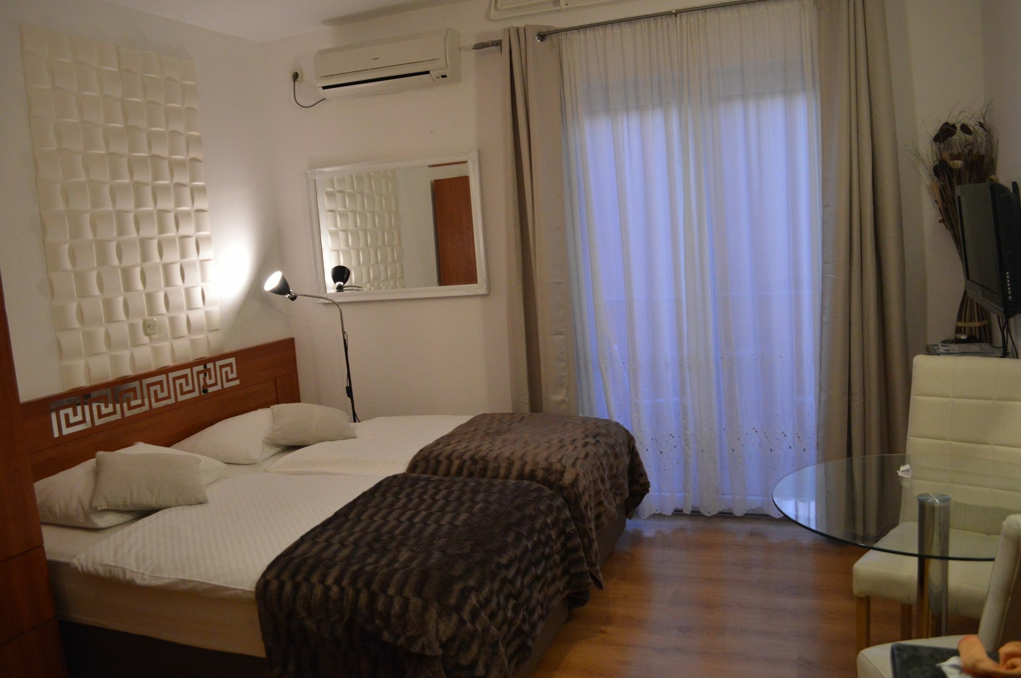 Amari Apartman Stari Grad Kültér fotó